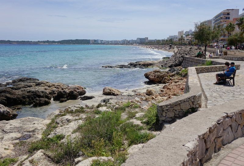 Blick aufs Mittelmeer von der Promenade aus